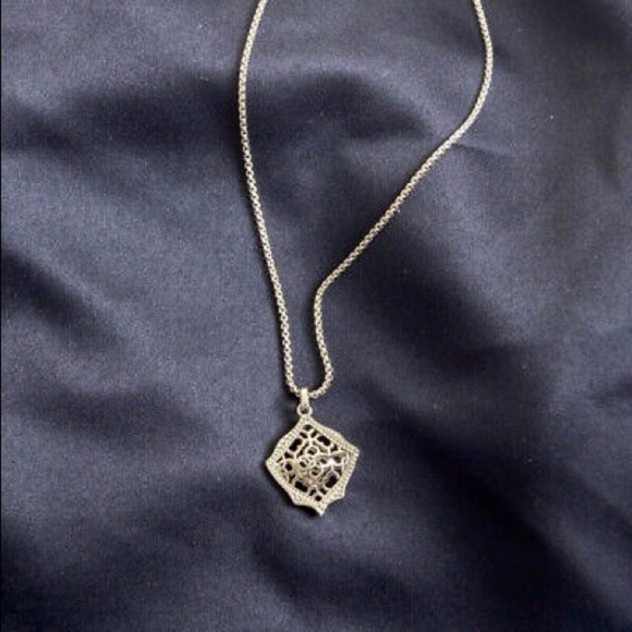 KENDRA SCOTT 🆑 Final Sale Authentic-Lowest Price-No Offers-No Shipping Discount - Picture 3 of 8